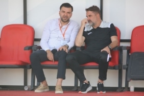 Elazığspor Teknik Direktörü Bülent Yenihayat ile Yollarını Ayırdı bulent-yenihayat-asla-pes-etmeyecegiz-z9OAygNH.jpg