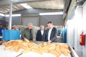 elazig-belediyesi-halk-ekmek-uretim-tesisi-aciliyor-yK8UuXhw.jpg