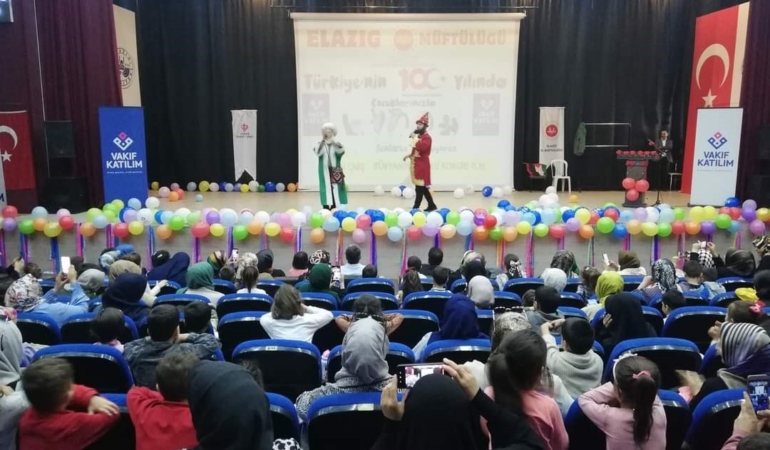 elazigda-100-yilda-cocuklarimizla-100-senlik-etkinligi-2QJKUK3w.jpg