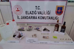 elazigda-8-bin-litre-kacak-icki-ele-gecirildi-8-supheli-gozaltina-alindi-vWMBD2zh.jpg