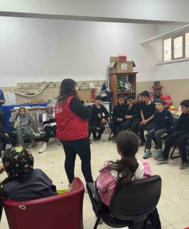 elazigda-arkadasimdan-ogreniyorum-ilk-yardim-egitimi-Jn6PIdLx.jpg