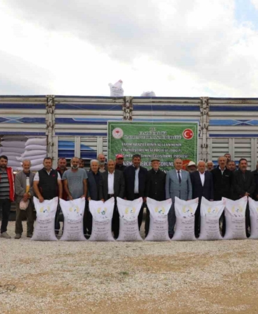 elazigda-ciftcilere-yuzde-75-hibeli-tohum-destegi-FlRBMZpJ.jpg