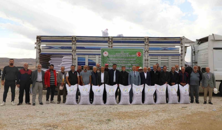 elazigda-ciftcilere-yuzde-75-hibeli-tohum-destegi-FlRBMZpJ.jpg