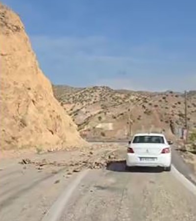 elazigda-deprem-sonrasi-kayalar-yola-dustu-dTPt7fVH.jpg