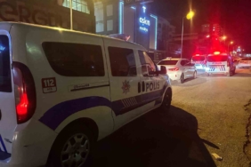 elazigda-dugun-salonunda-bicakli-kavga-4-yarali-BDLPNym5.jpg