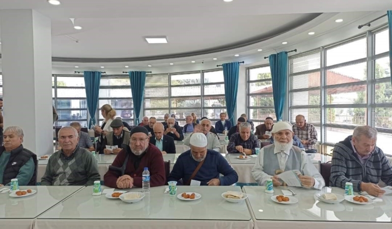 elazigda-dunya-yaslilar-gunu-etkinligi-sqHV7NSR.jpg