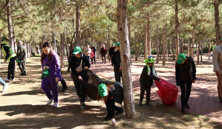 elazigda-ormanlar-icin-el-ele-verildi-amTPX9kz.jpg