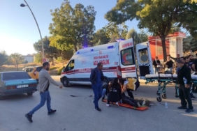 elazigda-ticari-taksi-ile-motosiklet-carpisti-1-yarali-gU5m5pX7.jpg