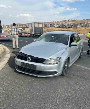 elazigda-trafik-kazasi-2-yarali-h8hIF8Bi.jpg