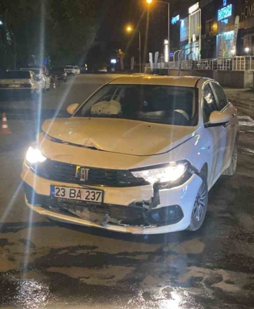 elazigda-trafik-kazasi-2-yarali-iD5suL1V.jpg