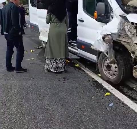 elazigda-trafik-kazasi-3-yarali-sSedZGD4.jpg