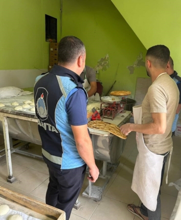 elazigda-zabita-ekipleri-market-firin-ve-kasaplari-denetledi-u5cT53Zh.jpg