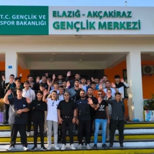 elazigli-30-genc-tarih-medeniyet-ve-kultur-kampinda-9k3USLmD.jpg