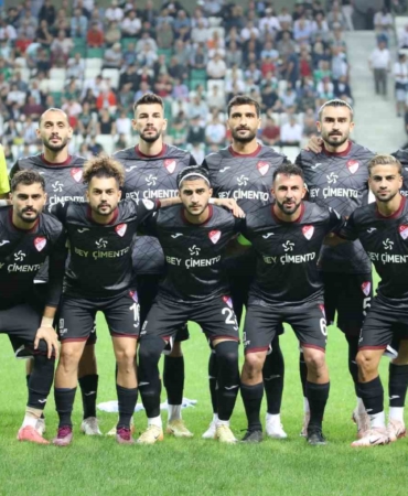 elazigspor-manchester-cityyi-geride-birakarak-tarih-yaziyor-hedef-ispanyol-devi-real-madrid-VaVnlejM.jpg