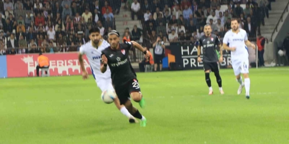 Elazığspor, Menemen FK'ya 3-0 Mağlup Oldu Elazığspor, Menemen FK’ya 3-0 Mağlup Oldu
