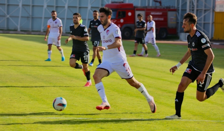 elazigspor-ve-23-elazig-fk-cumartesi-gunu-sahnede-j9usdfUW.jpg