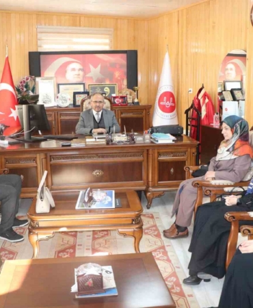 hafizlik-yarismasi-turkiye-birincisi-elazigdan-Di9znx32.jpg