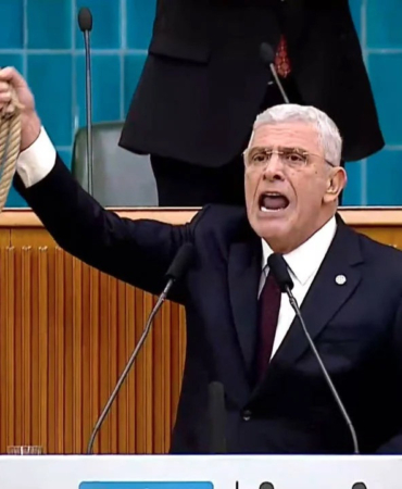 iyi-parti-genel-baskani-dervisoglu-grup-toplantisinda-urgan-firlatti-T3z2HeLC.jpg