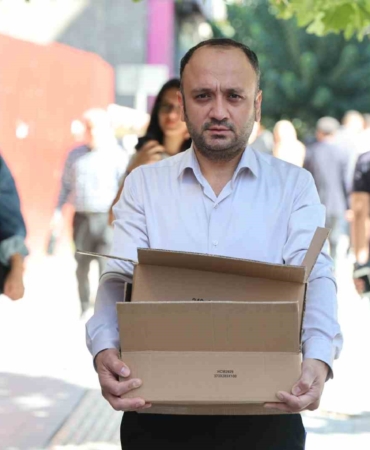 kardeslik-duygusu-artsin-diye-turkiyenin-dort-bir-yanina-kitap-gonderiyor-V1fumKuu.jpg