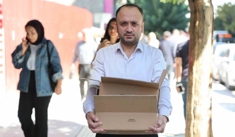 kardeslik-duygusu-artsin-diye-turkiyenin-dort-bir-yanina-kitap-gonderiyor-V1fumKuu.jpg