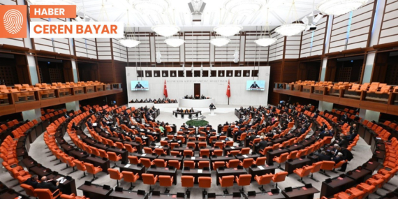 Kredi kartından 750 lira kesinti düzenlemesinden vazgeçildi Kredi kartından 750 lira kesinti düzenlemesinden vazgeçildi