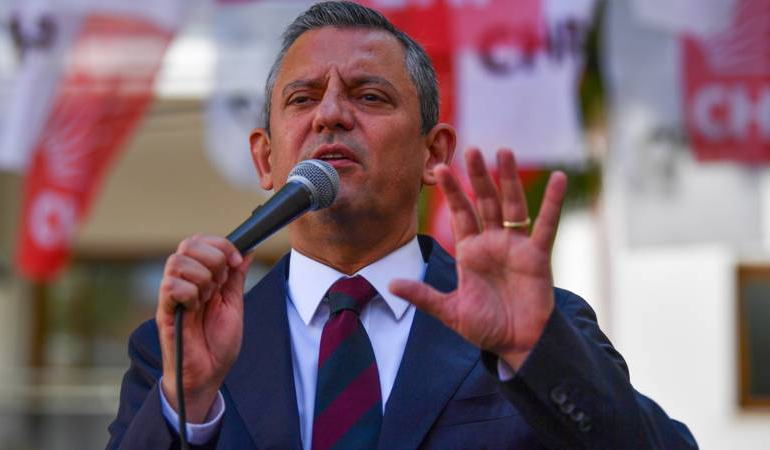ozgur-ozelden-erdogana-bahceliyi-sozcu-yapma-ne-diyorsan-kendin-soyle-sN92gxhr.png
