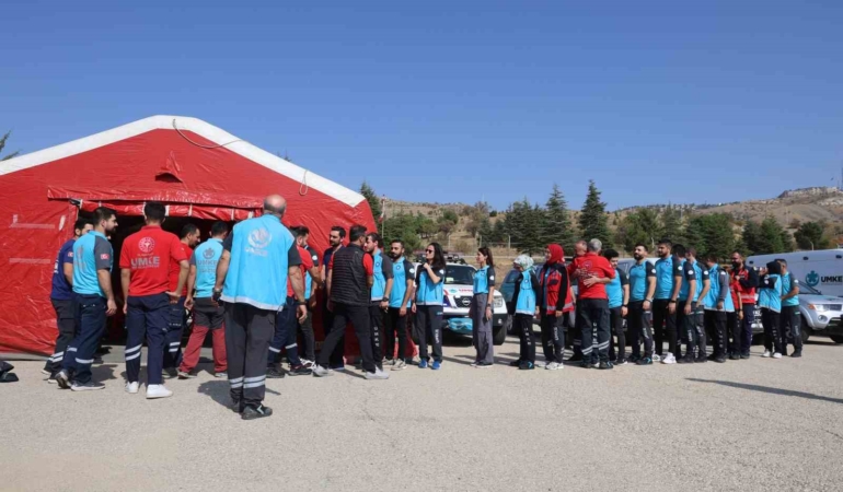 umkeden-deprem-bolgesinde-afet-hazirlik-tatbikati-Qul5PQ6L.jpg