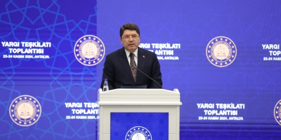 Adalet Bakanı Yılmaz Tunç açıkladı: Aile arabuluculuk sistemi geliyor Adalet Bakanı Yılmaz Tunç açıkladı: Aile arabuluculuk sistemi geliyor