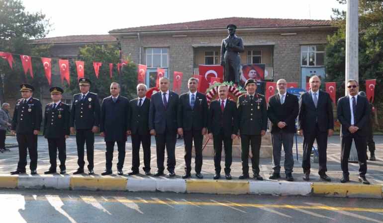 ataturkun-elaziga-gelisinin-87-yil-donumu-kutlandi-AzMayG4i.jpg