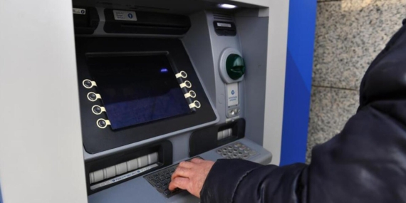 Bankacılıkta Yeni Dönem: Geri Dönüşümlü Yeni Nesil ATM’ler Hayata Geçiyor Bankacılıkta Yeni Dönem: Geri Dönüşümlü Yeni Nesil ATM’ler Hayata Geçiyor