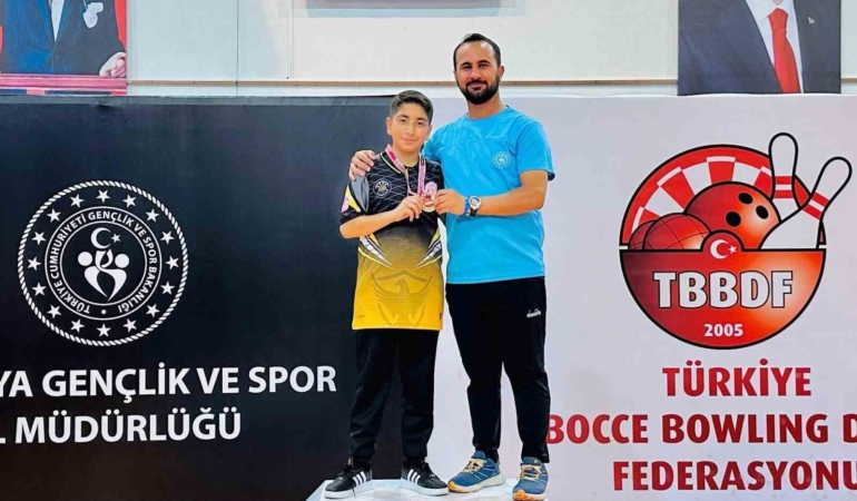dartta-elaziga-ilk-turkiye-sampiyonlugu-UHctfyIQ.jpg