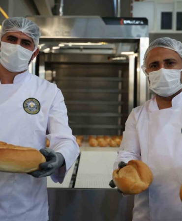 elazig-belediyesi-halk-ekmek-fabrikasini-hizmete-acti-ekmekler-7-tlden-satista-rmdx6npw.jpg