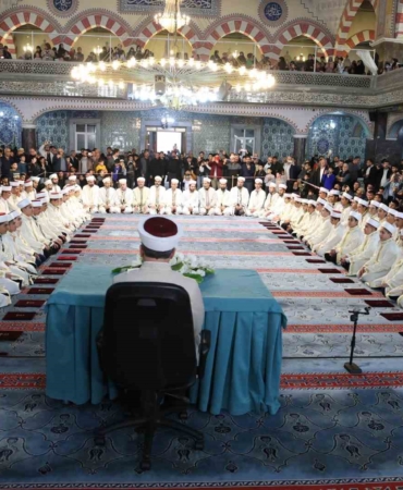 elazigda-129-hafiz-icin-coskulu-icazet-toreni-Thw2iZry.jpg