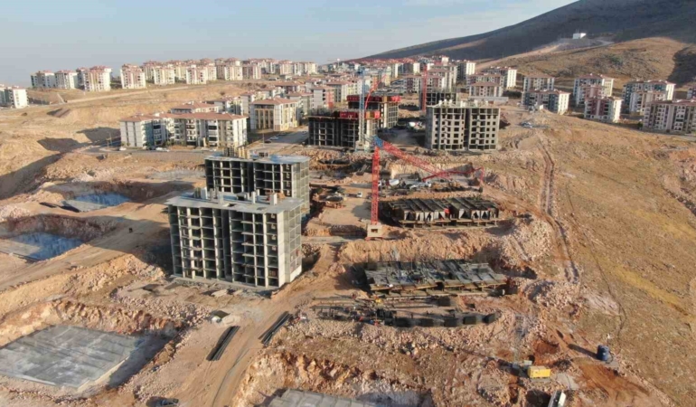 elazigda-608-konutun-yapimi-hizla-devam-ediyor-upjICJYW.jpg