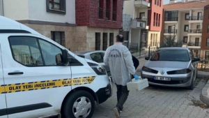elazigda-aci-olay-evladinin-yaninda-canina-kiydi-DR5YqYGJ.jpg