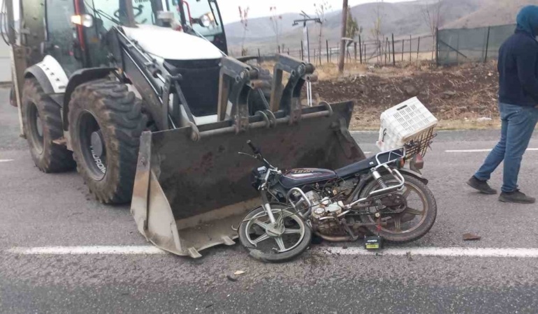 elazigda-feci-kaza-kepce-ile-carpisan-motosiklet-surucusu-hayatini-kaybetti-u7PGC7zC.jpg