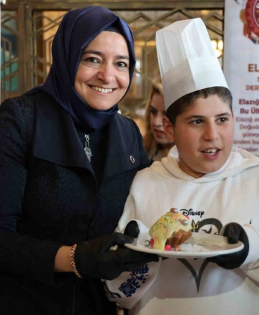 elazigda-gastro-elazig-projesi-pasta-susleme-yarismasiyla-basladi-RDbrkTK4.jpg