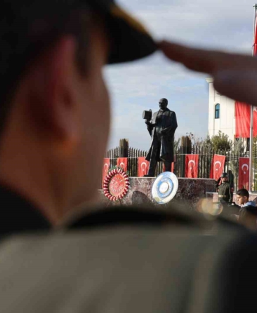 elazigda-gazi-mustafa-kemal-ataturk-vefatinin-86-yilinda-torenle-anildi-HP4OurVQ.jpg