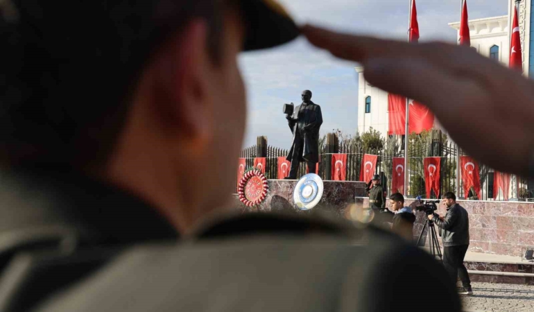 elazigda-gazi-mustafa-kemal-ataturk-vefatinin-86-yilinda-torenle-anildi-HP4OurVQ.jpg