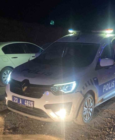 elazigda-polis-memurunu-yaralayan-supheli-tutuklandi-AjR2ntrn.jpg