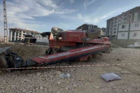 elazigda-santiyede-feci-kaza-operator-lavaboya-gitti-kepce-devrildi-iki-genc-hayatini-kaybetti-UwyfMlux.jpg