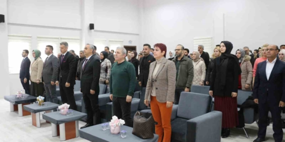 Elazığ’da ‘yenilikçi mahalli hizmet içi eğitim programı’ düzenlendi Elazığ’da ‘yenilikçi mahalli hizmet içi eğitim programı’ düzenlendi