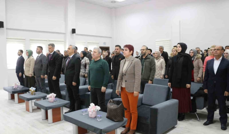 elazigda-yenilikci-mahalli-hizmet-ici-egitim-programi-duzenlendi-eqnxrNDE.jpg