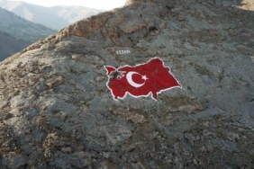 elazigin-keban-ilcesindeki-devasa-kaya-haritasi-yeniden-boyandi-95sNvhja.jpg