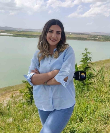 erkek-arkadasi-tarafindan-silahla-vurulan-gazeteci-semranin-yasam-savasi-suruyor-2Zn7iWIR.jpg