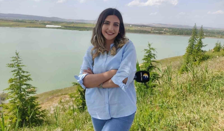 erkek-arkadasi-tarafindan-silahla-vurulan-gazeteci-semranin-yasam-savasi-suruyor-2Zn7iWIR.jpg