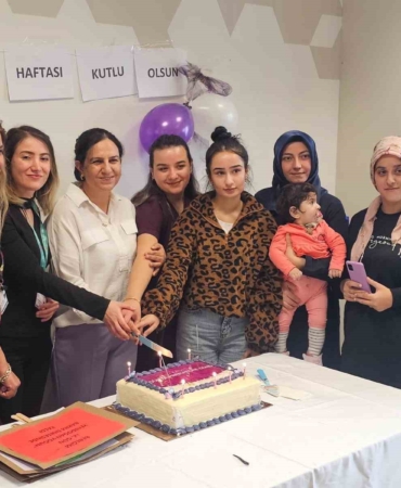 fethi-sekin-sehir-hastanesinde-dunya-premature-gunu-kutlandi-Zy76qHPD.jpg