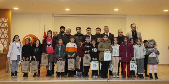 Öğrencilere orman sevgisi eğitimi verildi