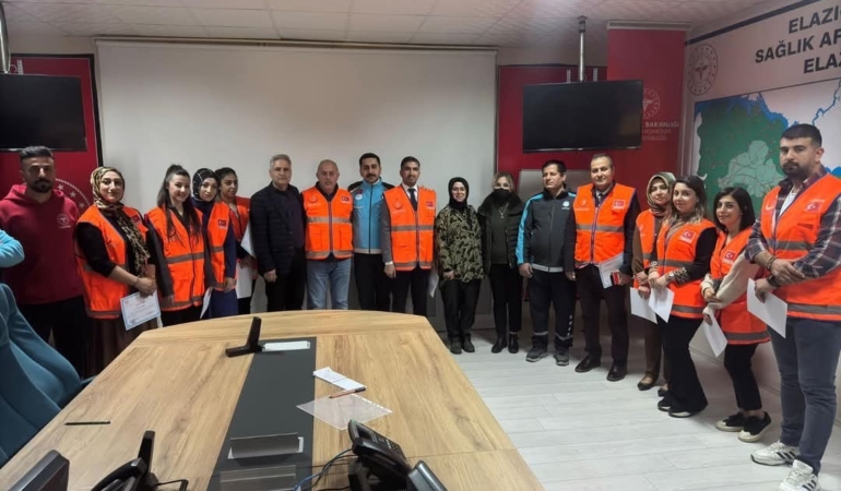 saglik-calisanlarina-hastane-afet-ve-acil-durum-planlamasi-egitimi-1wjjFP7x.jpg