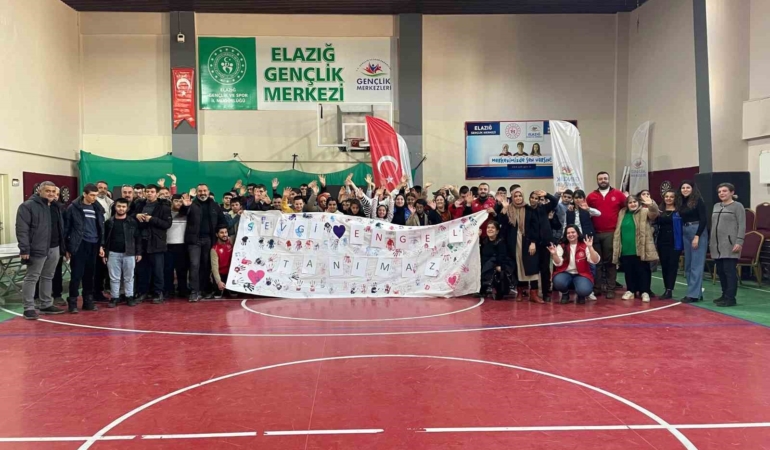 elazig-genclik-merkezinden-anlamli-etkinlik-Rp5Rhtsu.jpg